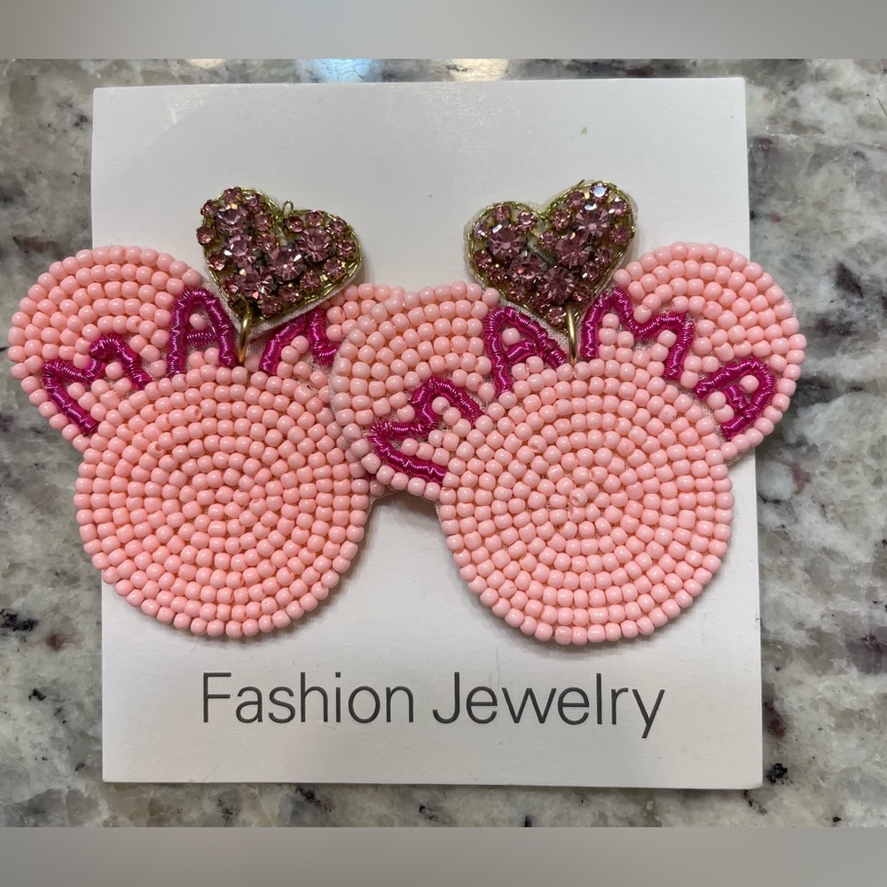 Minnie Mama beaded earrings